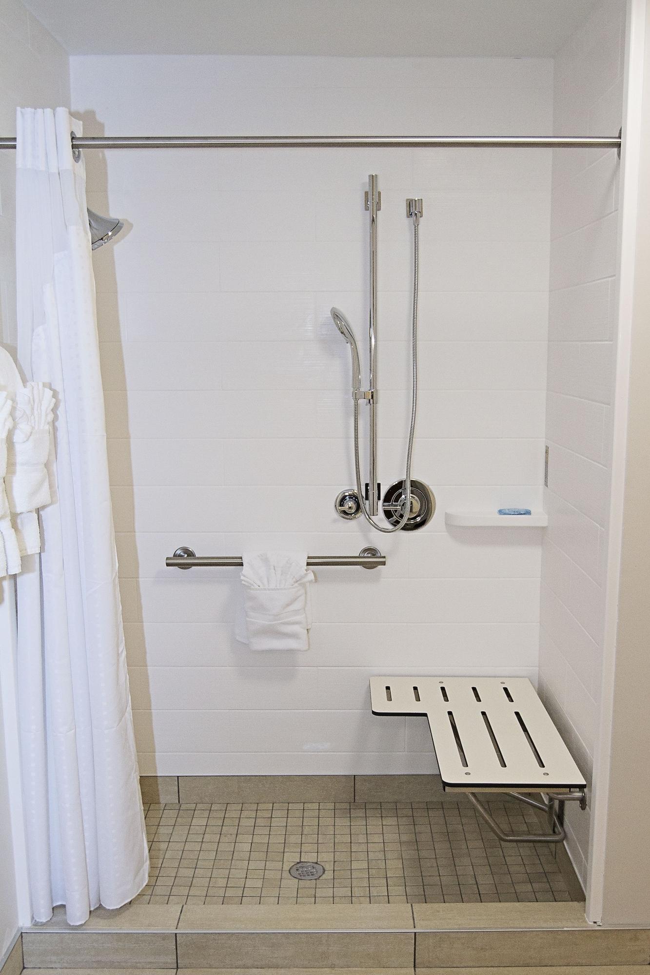 Holiday Inn Express & Suites Greenwood Mall By Ihg Dış mekan fotoğraf