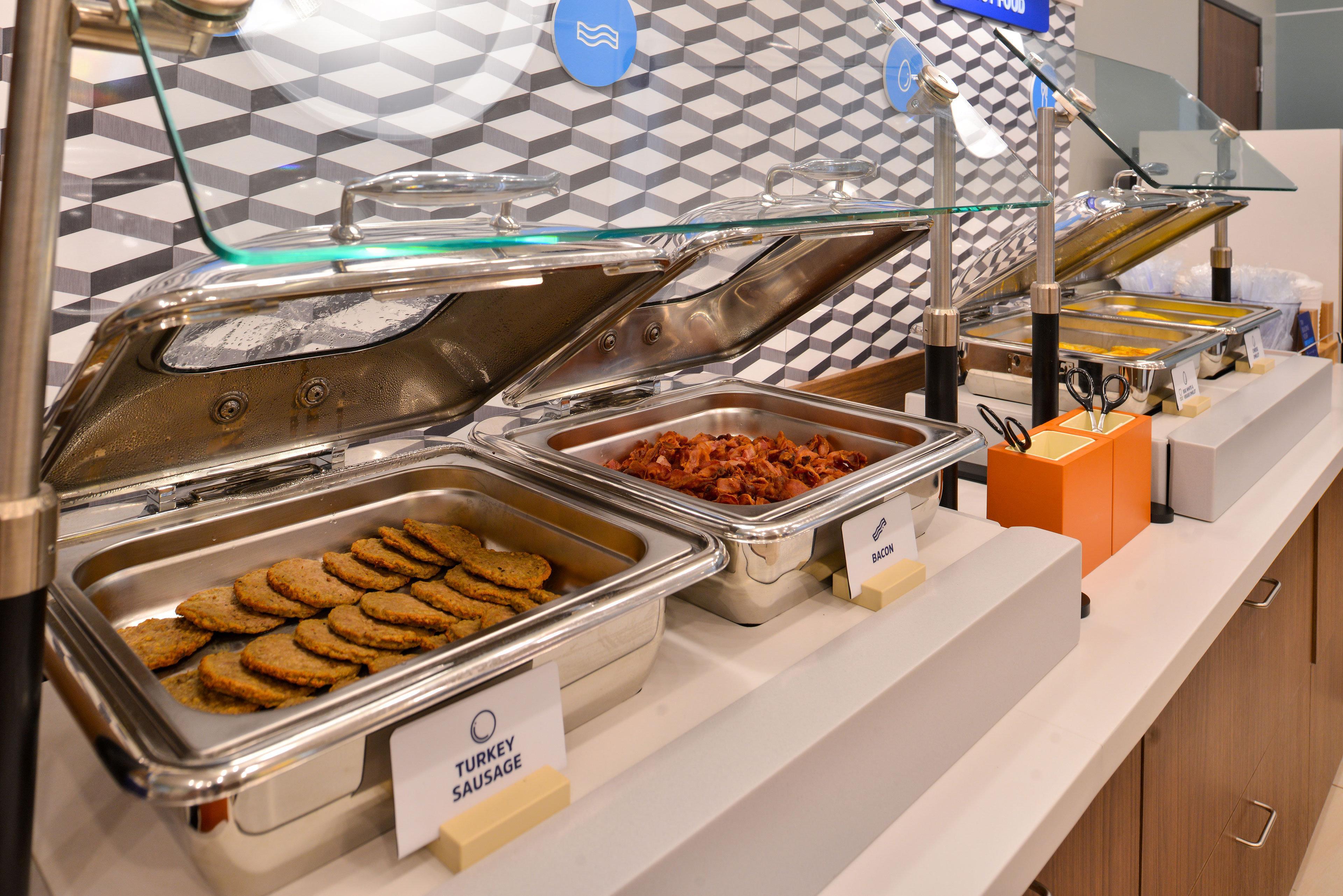 Holiday Inn Express & Suites Greenwood Mall By Ihg Dış mekan fotoğraf
